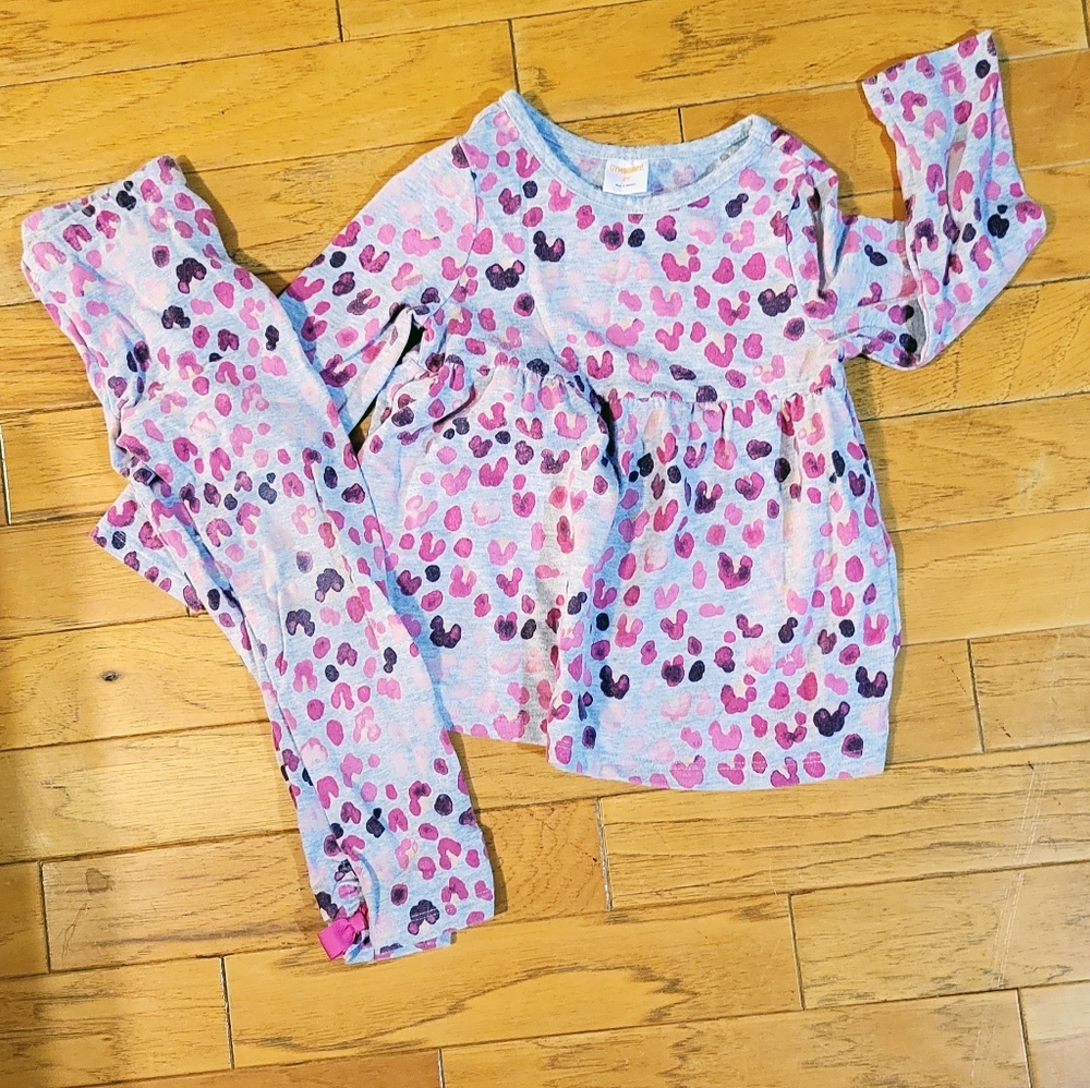 Gray and pink animal print matching set